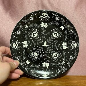 Fairyloot The Bear and the Nightingale Plate